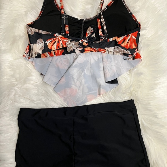 Women’s 2 piece Swimsuit BoyShorts Size L - Picture 2 of 2